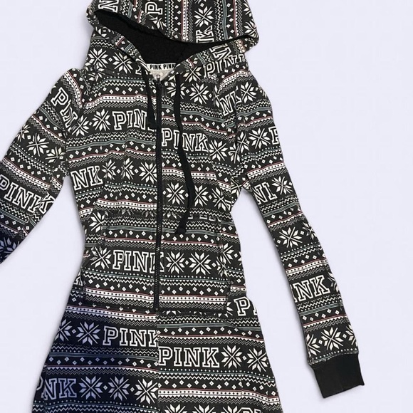 PINK Victoria's Secret Black and White Lounge Wear - Picture 3 of 5